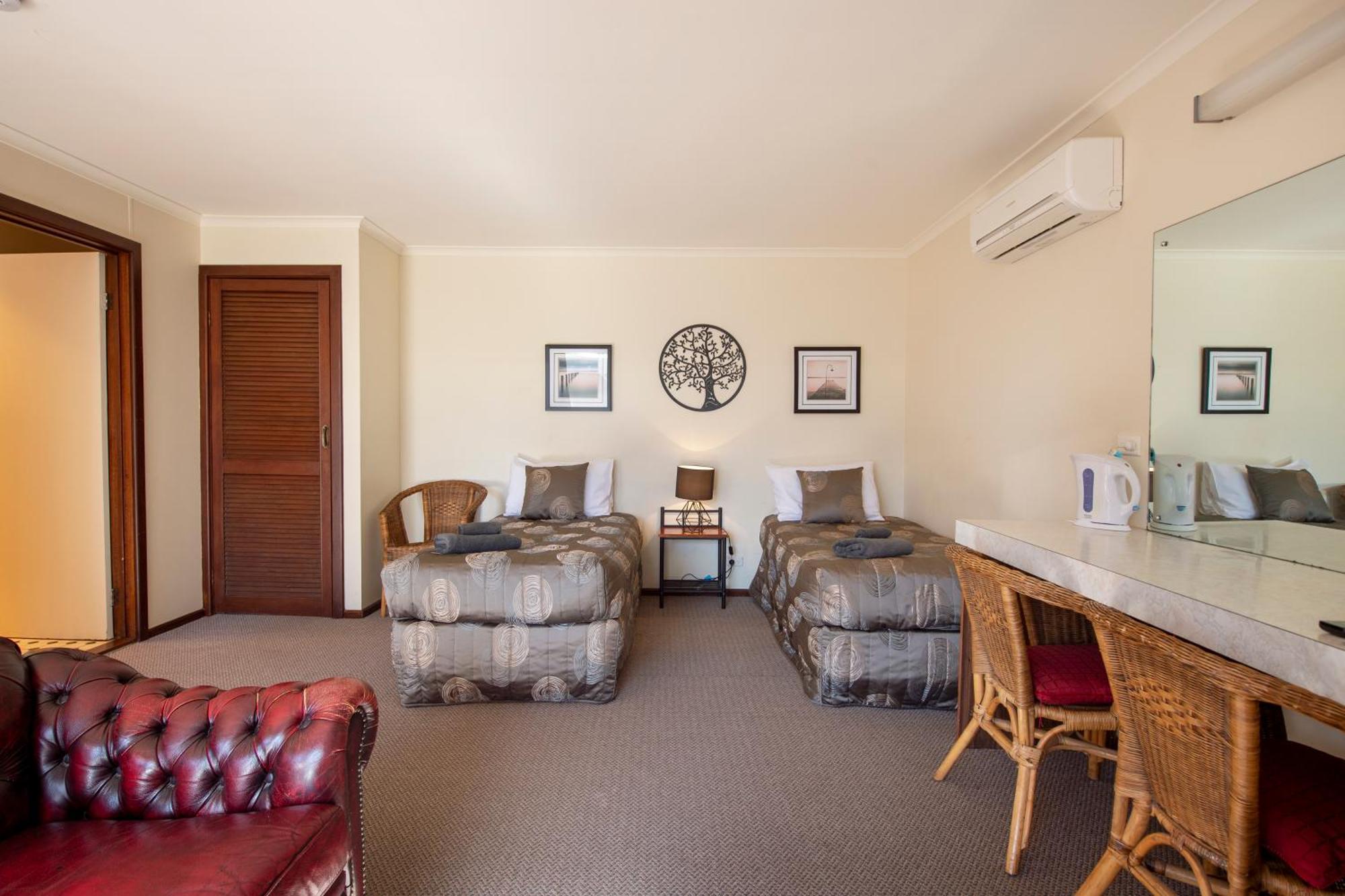 Ardrossan Hotel Motel Luaran gambar