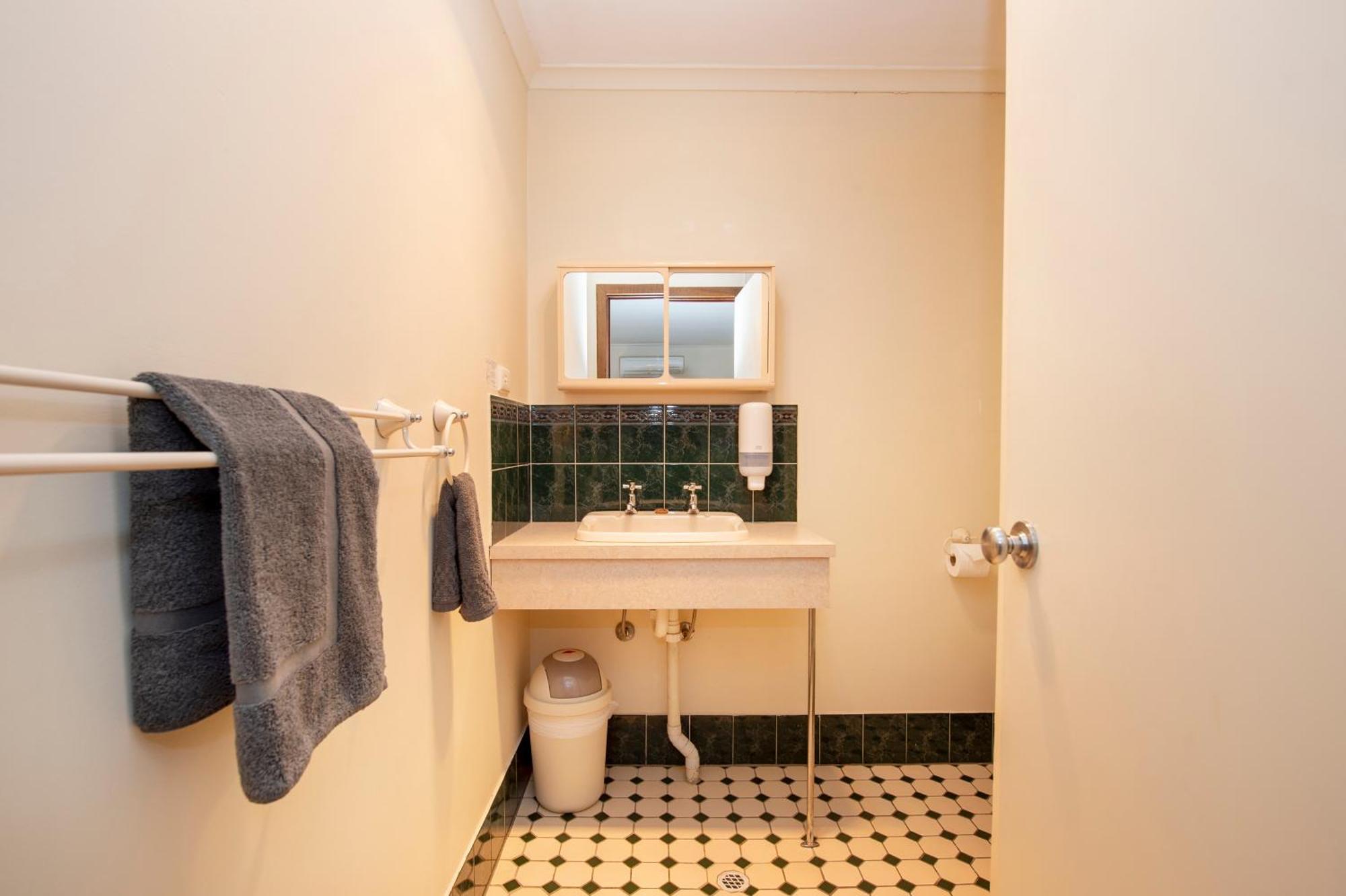 Ardrossan Hotel Motel Luaran gambar